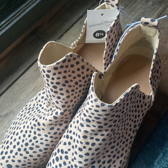 *FINAL SALE* Cheetah print low heeled boots - Picture 3 of 4